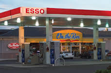 ESSO 加油站请收银